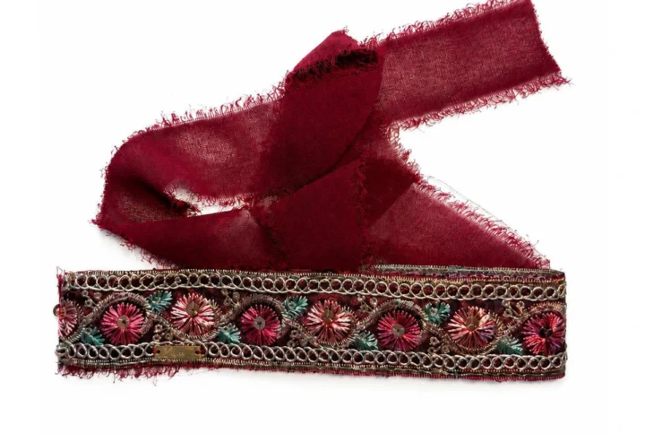 choker boho burdeos