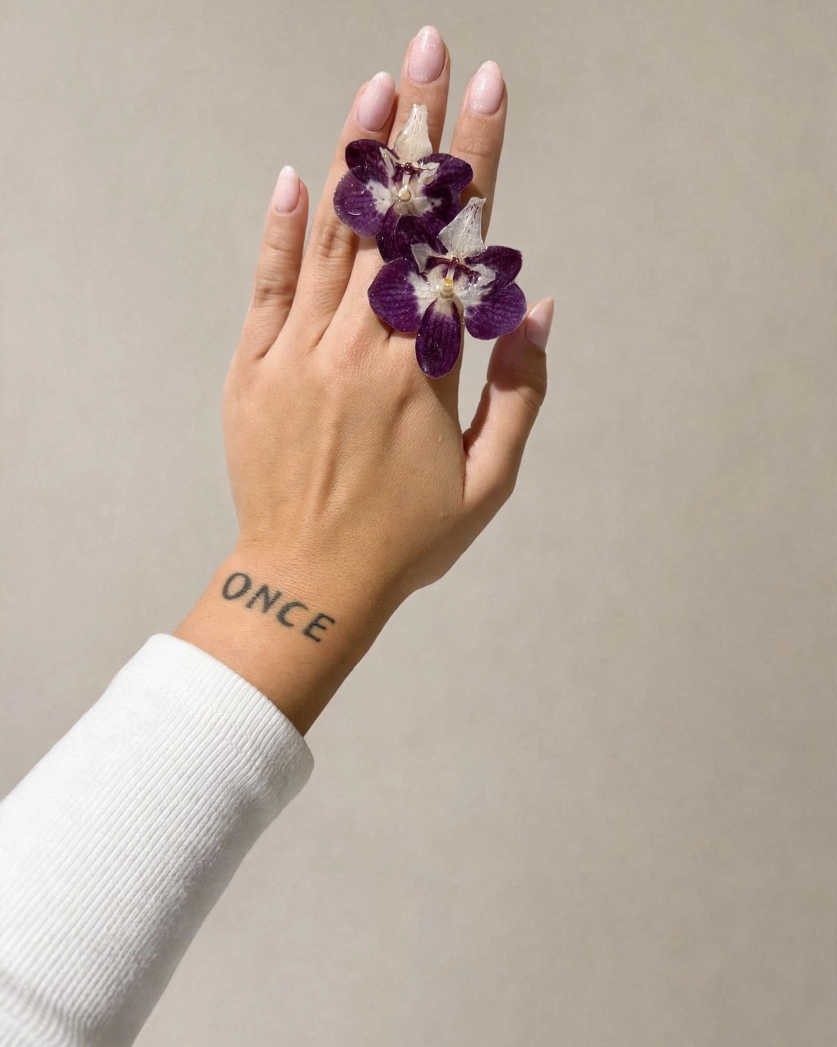 anillo-ona-flores-naturales-preservadas-ajustable-acero-inoxidable-eleven-atelier